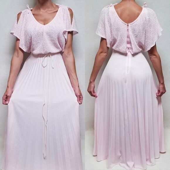 𝅺VINTAGE 60s Pink Accordion Crochet Maxi Dress - Picture 1 of 16